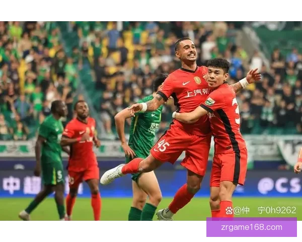 莱昂纳多：期待与队友磨合顺利 希望在上海德比中进球并取得胜利