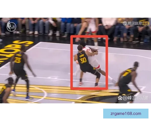 勇士官方确认波斯特脚部受伤离场 本场比赛不再回归